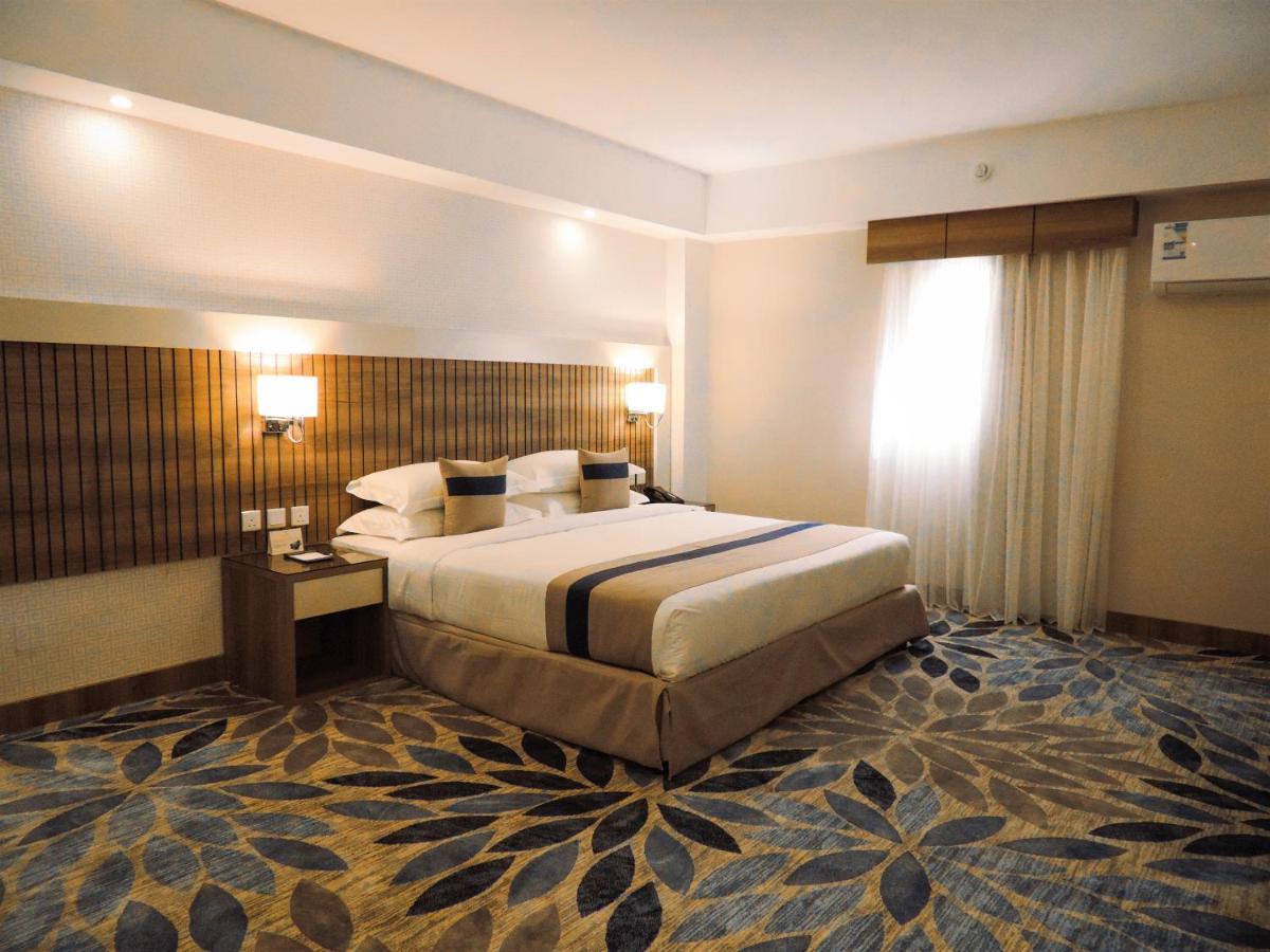Season Star Hotel Madinah マディーナ エクステリア 写真